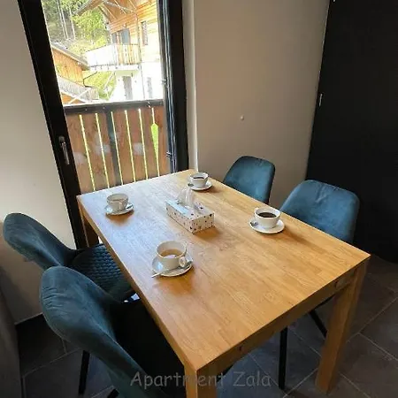 Apartma Zala, Golte *