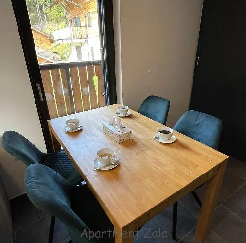 Apartma Zala, Golte *